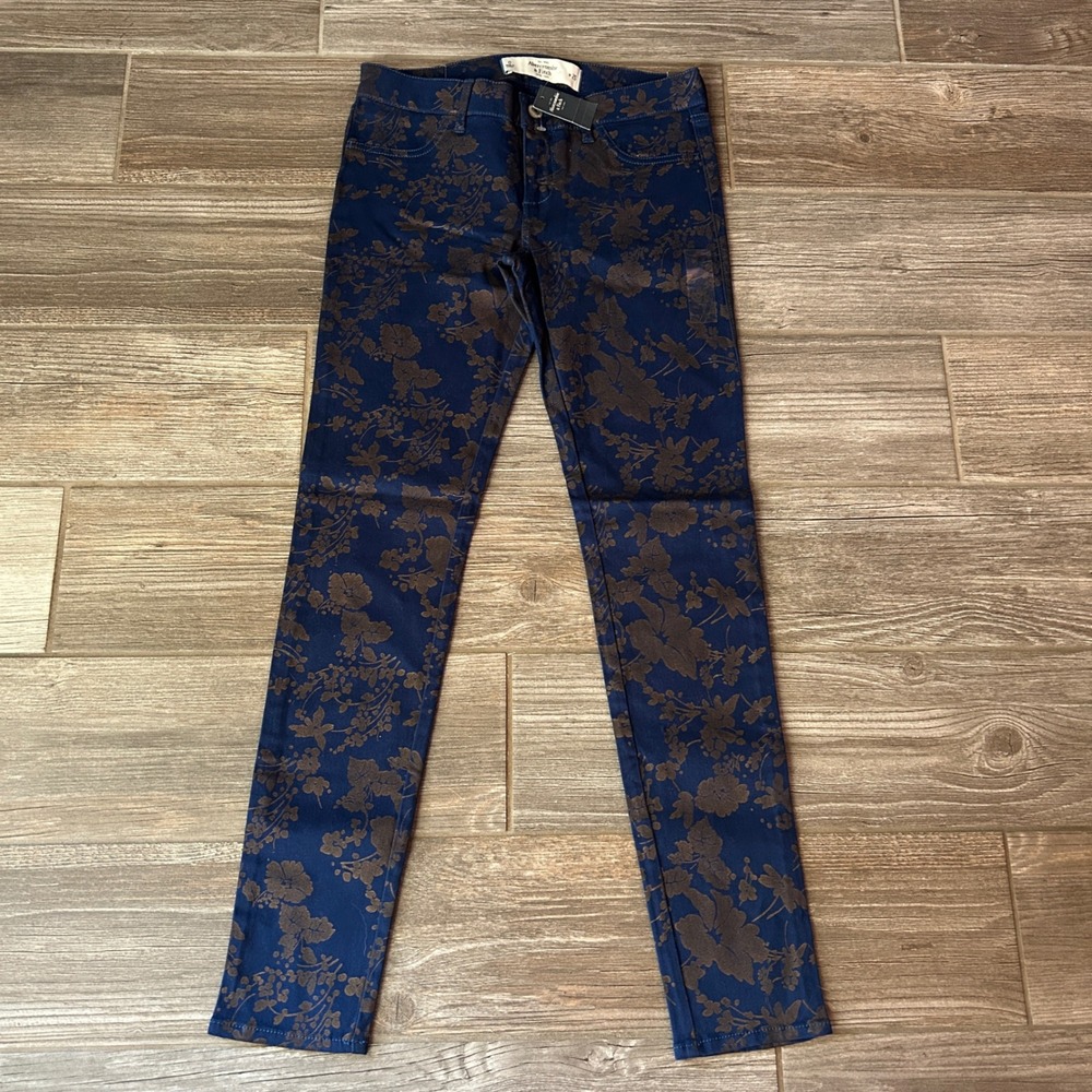Abercrombie & Fitch Floral Print Skinny Jeans, Size 25, Navy Blue, New